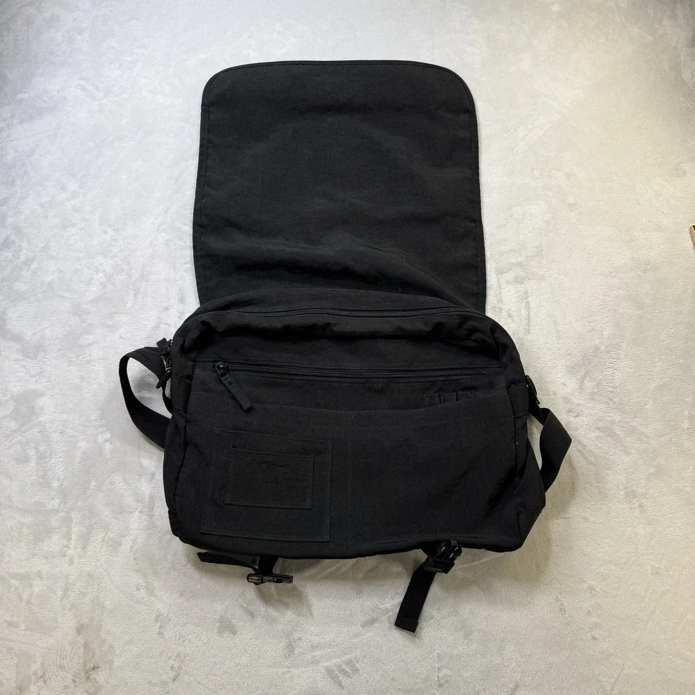 Vintage Guess Sport Messenger Bag Black Crossbody Laptop Book‎ Bag Y2K